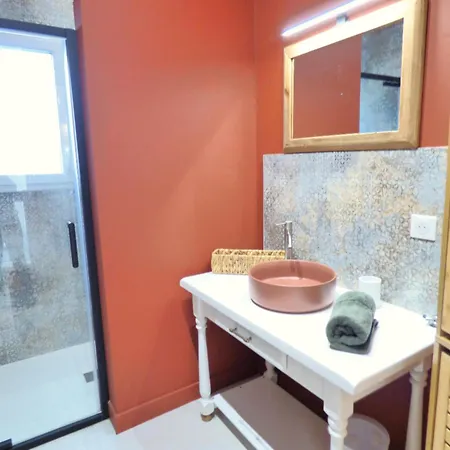 Heliosea, Piscine Chauffée, Jacuzzi, Climatisation *