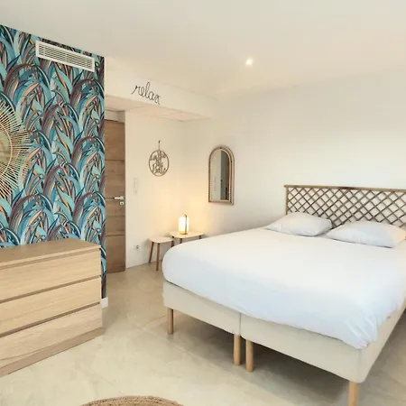 Heliosea, Piscine Chauffee, Jacuzzi, Climatisation * Léon