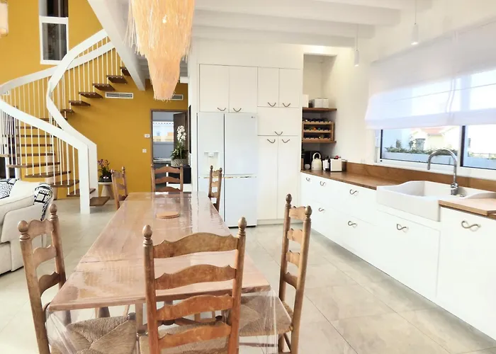 Villa Heliosea, Piscine Chauffée, Jacuzzi, Climatisation *